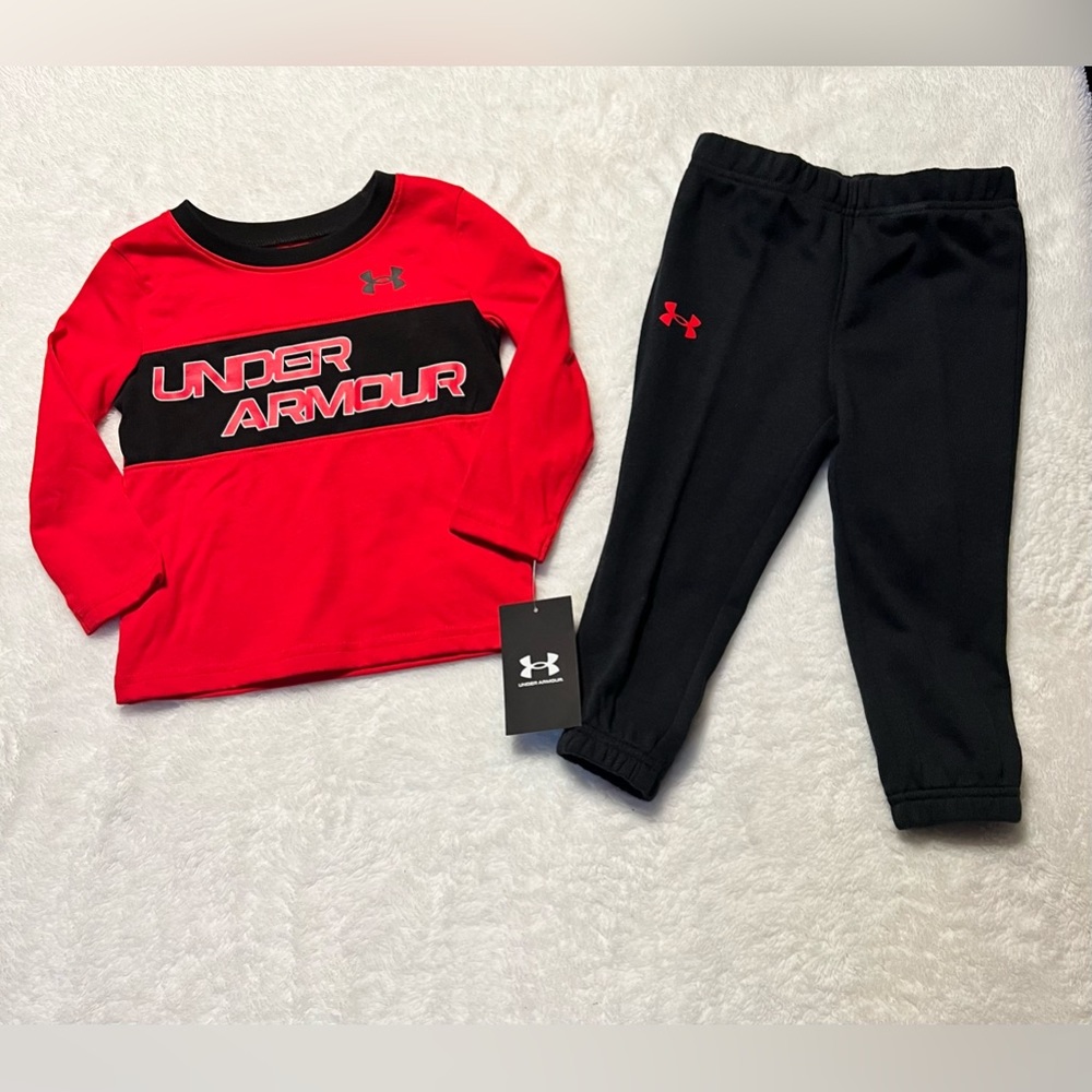 Boys 2 piece Under Armour Set, Size 18 months, NWT!